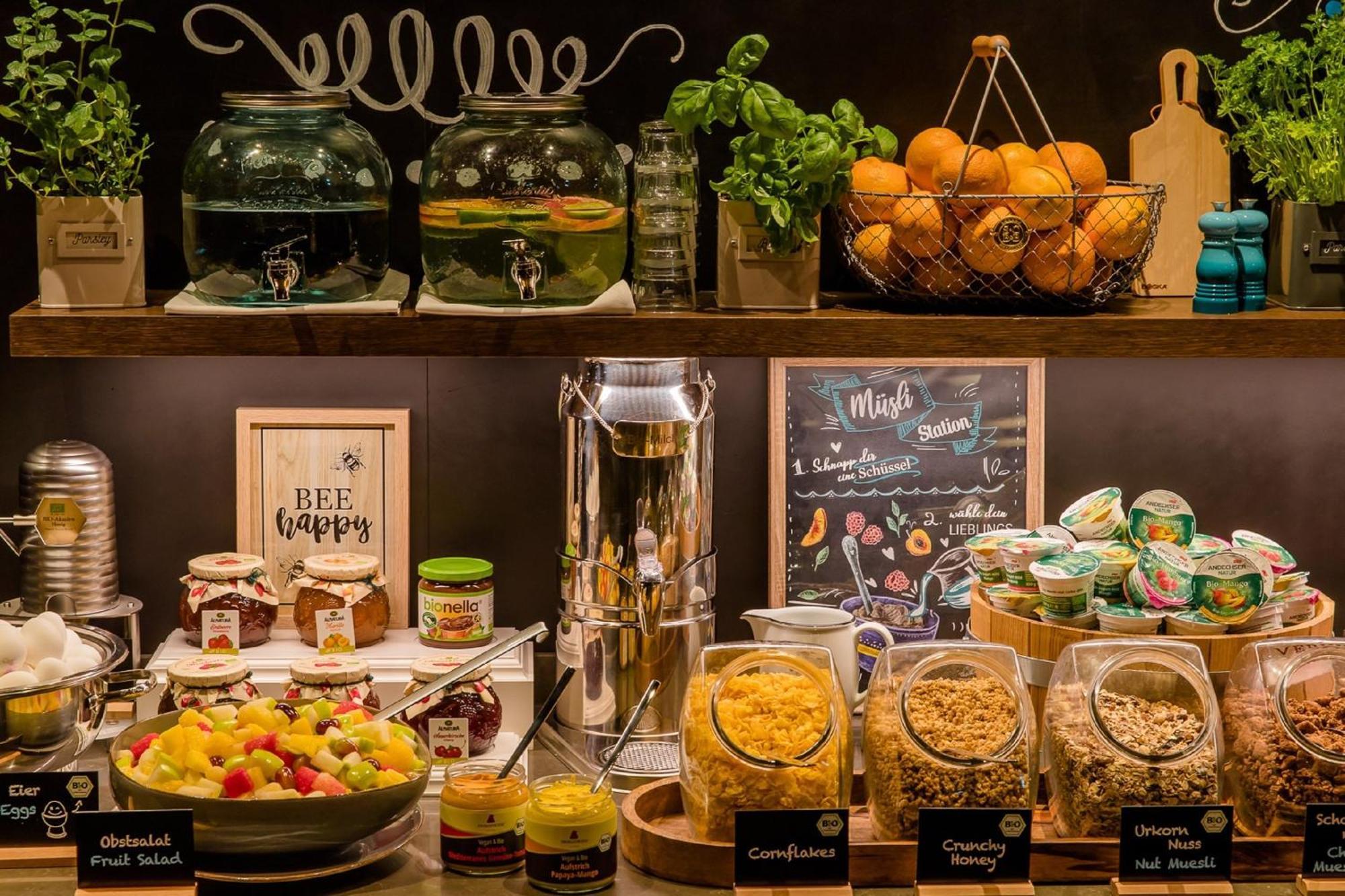 Motel One Аахен Екстериор снимка
